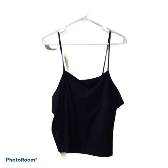 WILDFABLE• Black crop top tank - Picture 1 of 3